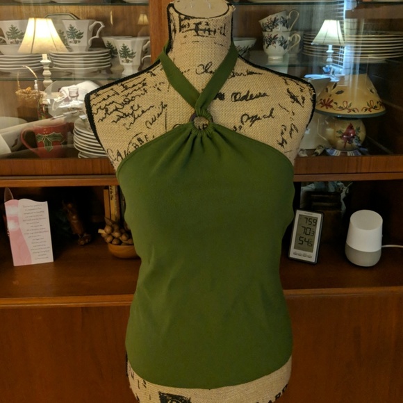 LOFT Tops - Summer top with curvy effects